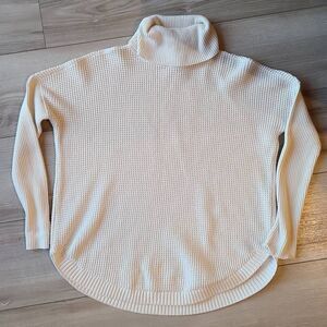 Michael Kors Women's Mock Neck Waffle Print White Colored Sweater sz S